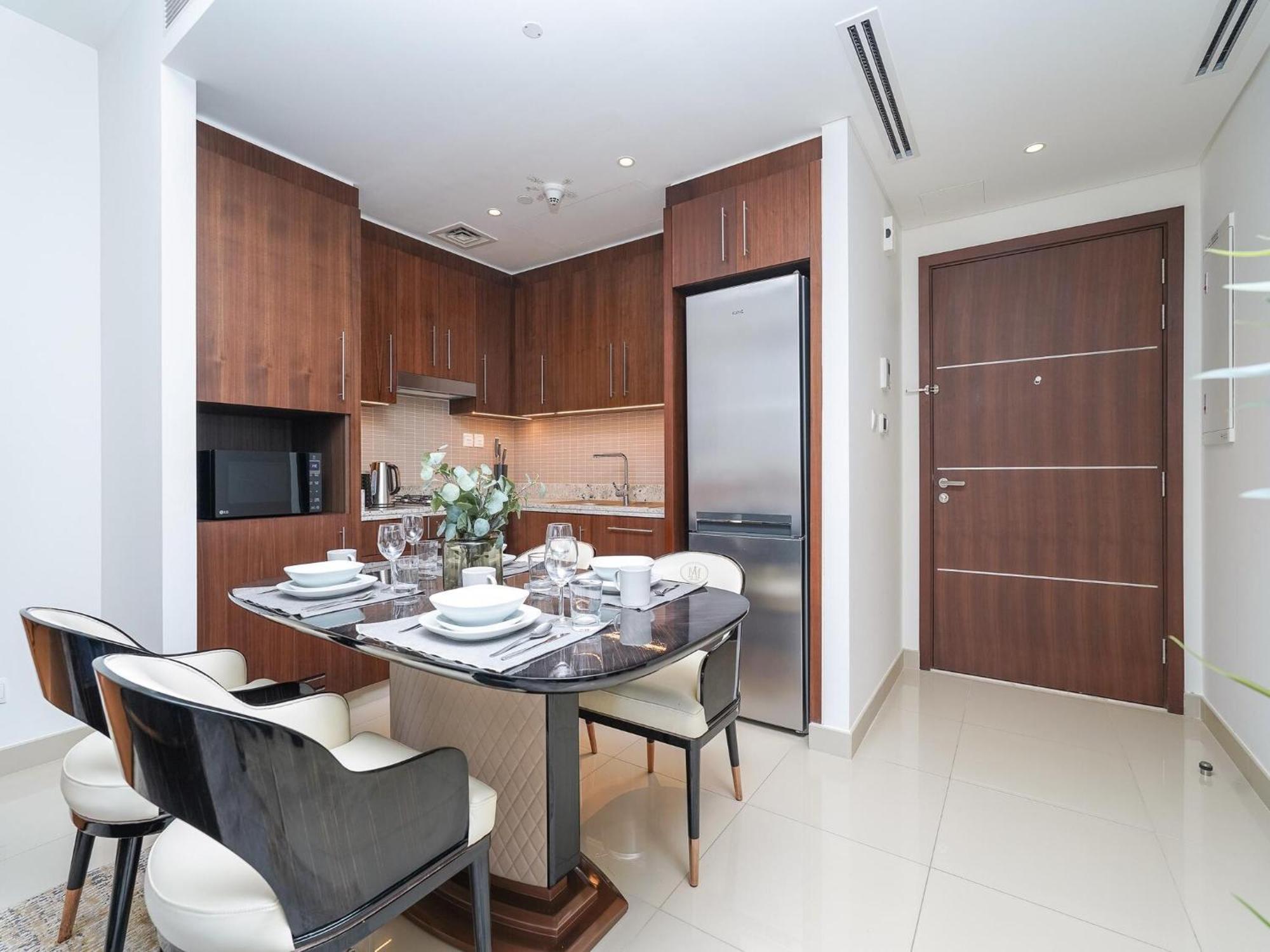 Luxurious Stylish Apartments Across Dubai Mall Burj Khalifa City Views מראה חיצוני תמונה