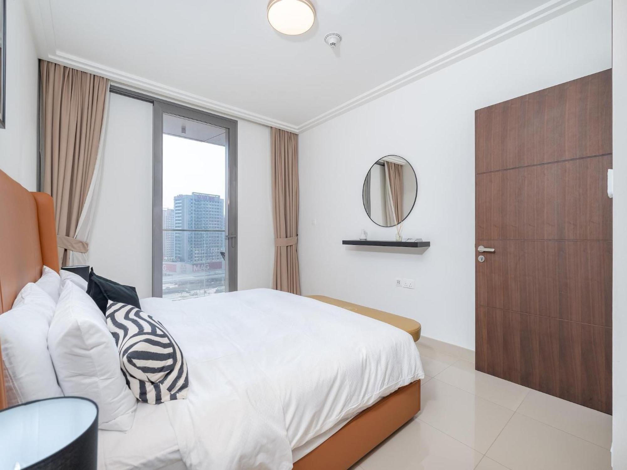 Luxurious Stylish Apartments Across Dubai Mall Burj Khalifa City Views מראה חיצוני תמונה
