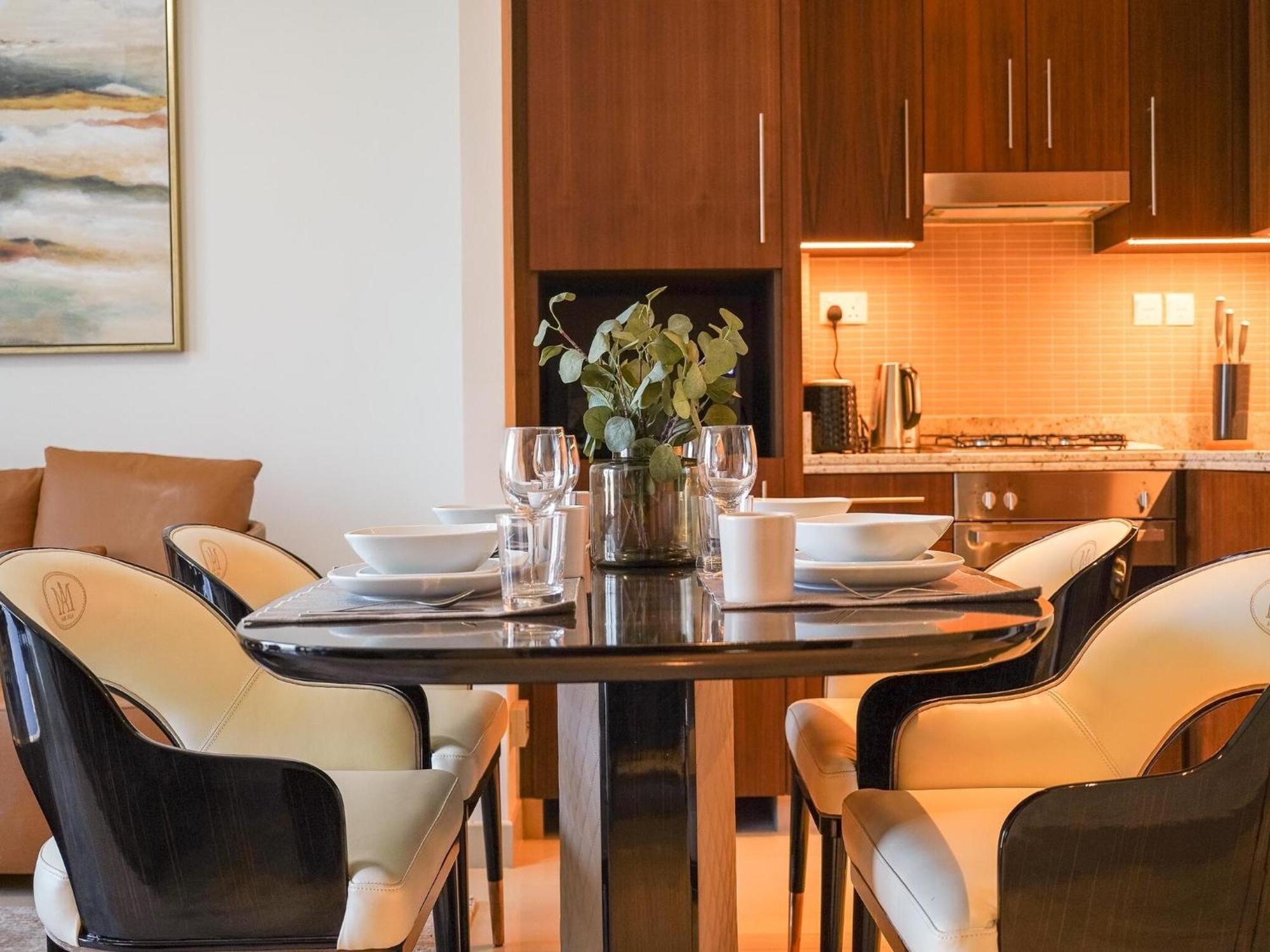 Luxurious Stylish Apartments Across Dubai Mall Burj Khalifa City Views מראה חיצוני תמונה