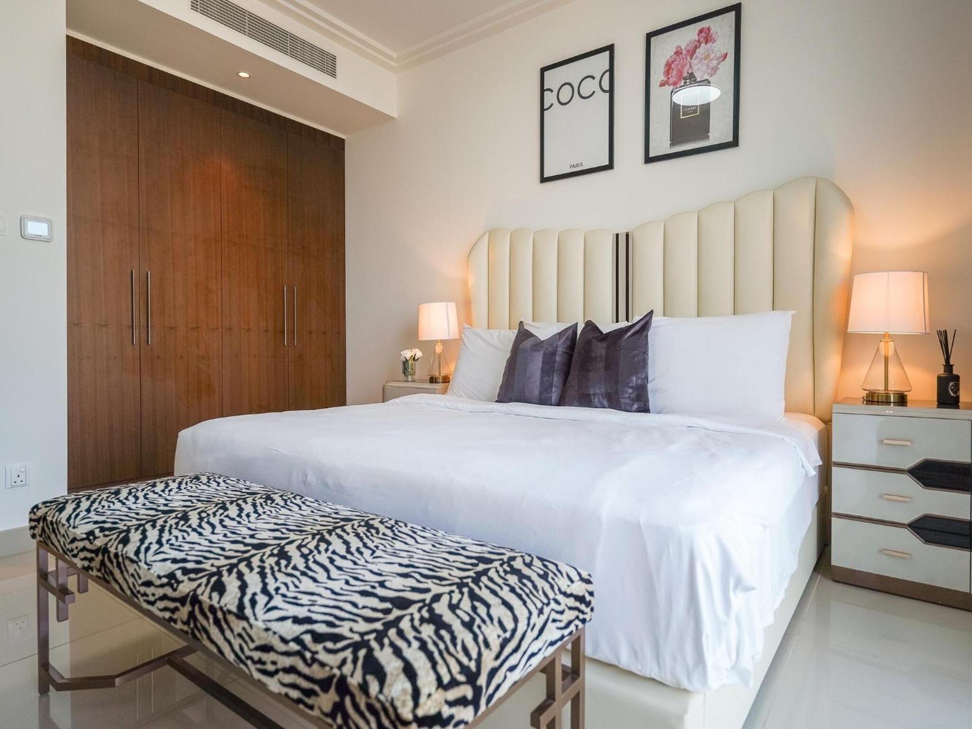Luxurious Stylish Apartments Across Dubai Mall Burj Khalifa City Views מראה חיצוני תמונה
