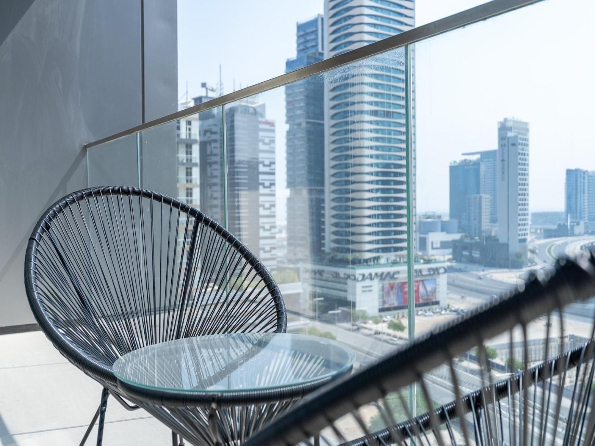 Luxurious Stylish Apartments Across Dubai Mall Burj Khalifa City Views מראה חיצוני תמונה