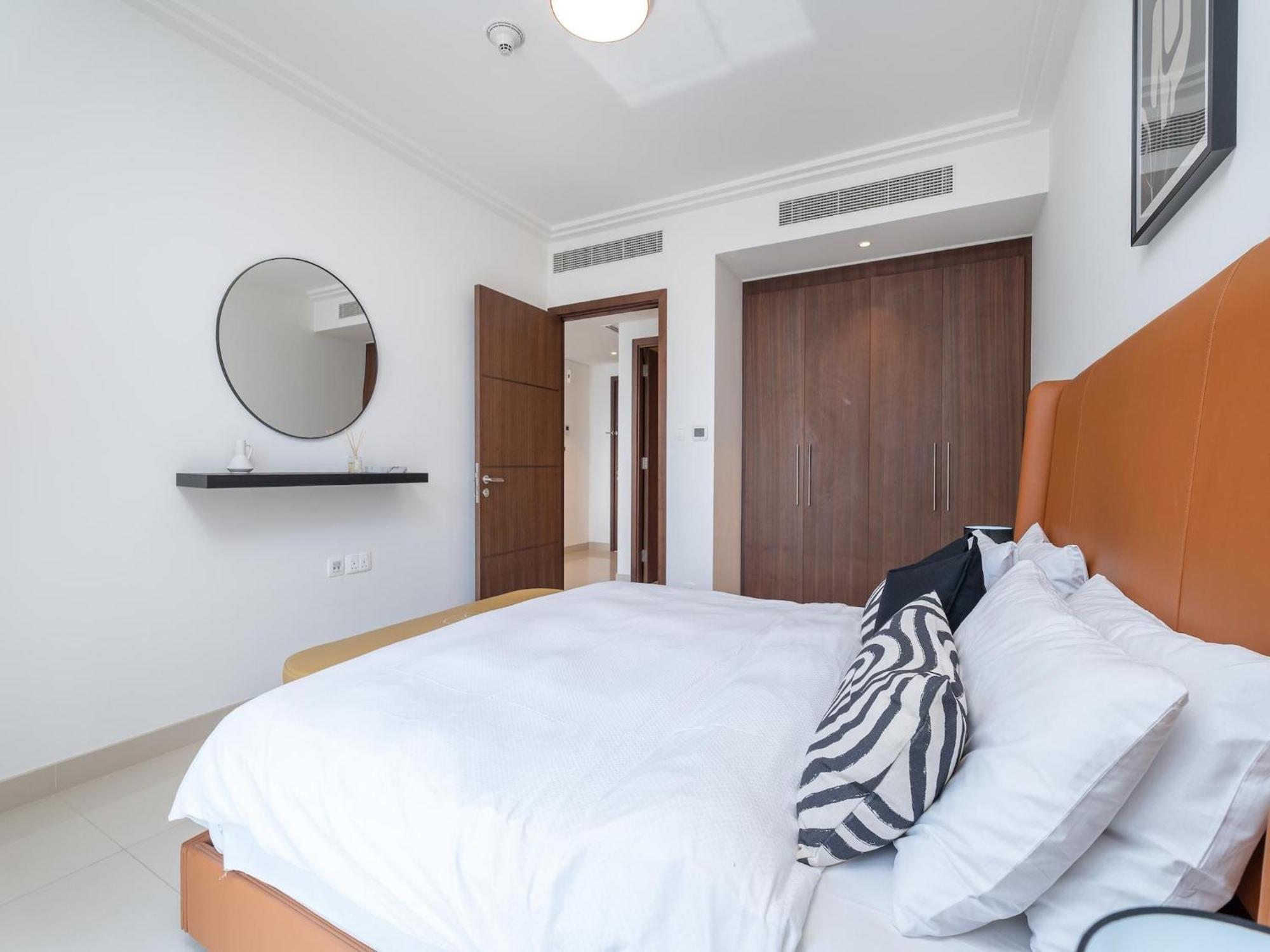 Luxurious Stylish Apartments Across Dubai Mall Burj Khalifa City Views מראה חיצוני תמונה