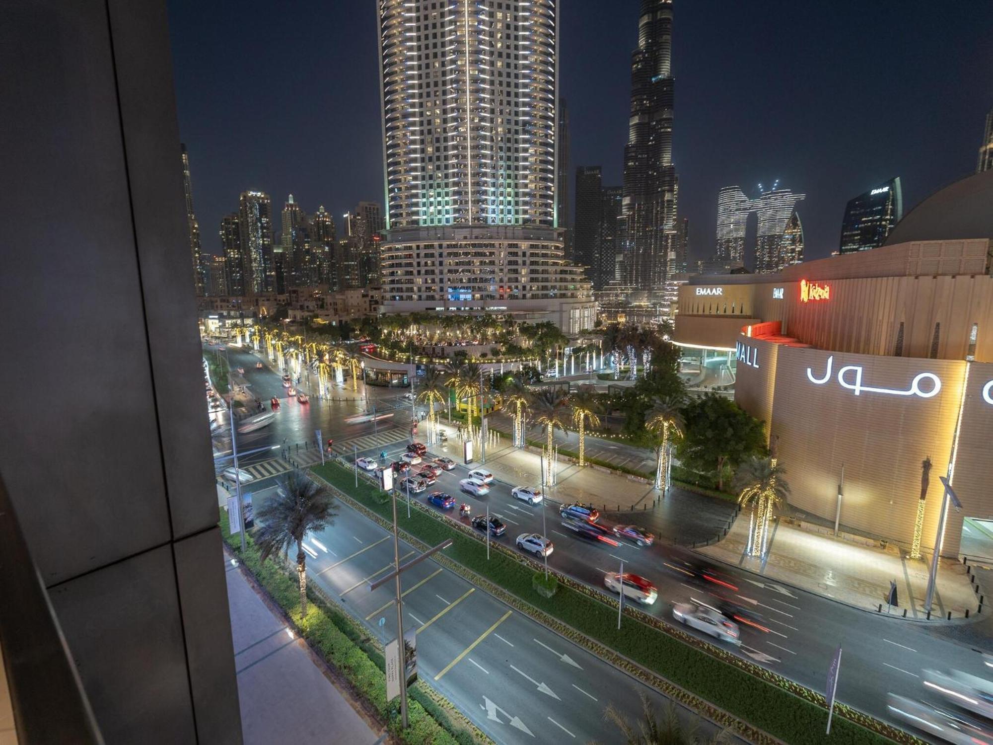 Luxurious Stylish Apartments Across Dubai Mall Burj Khalifa City Views מראה חיצוני תמונה
