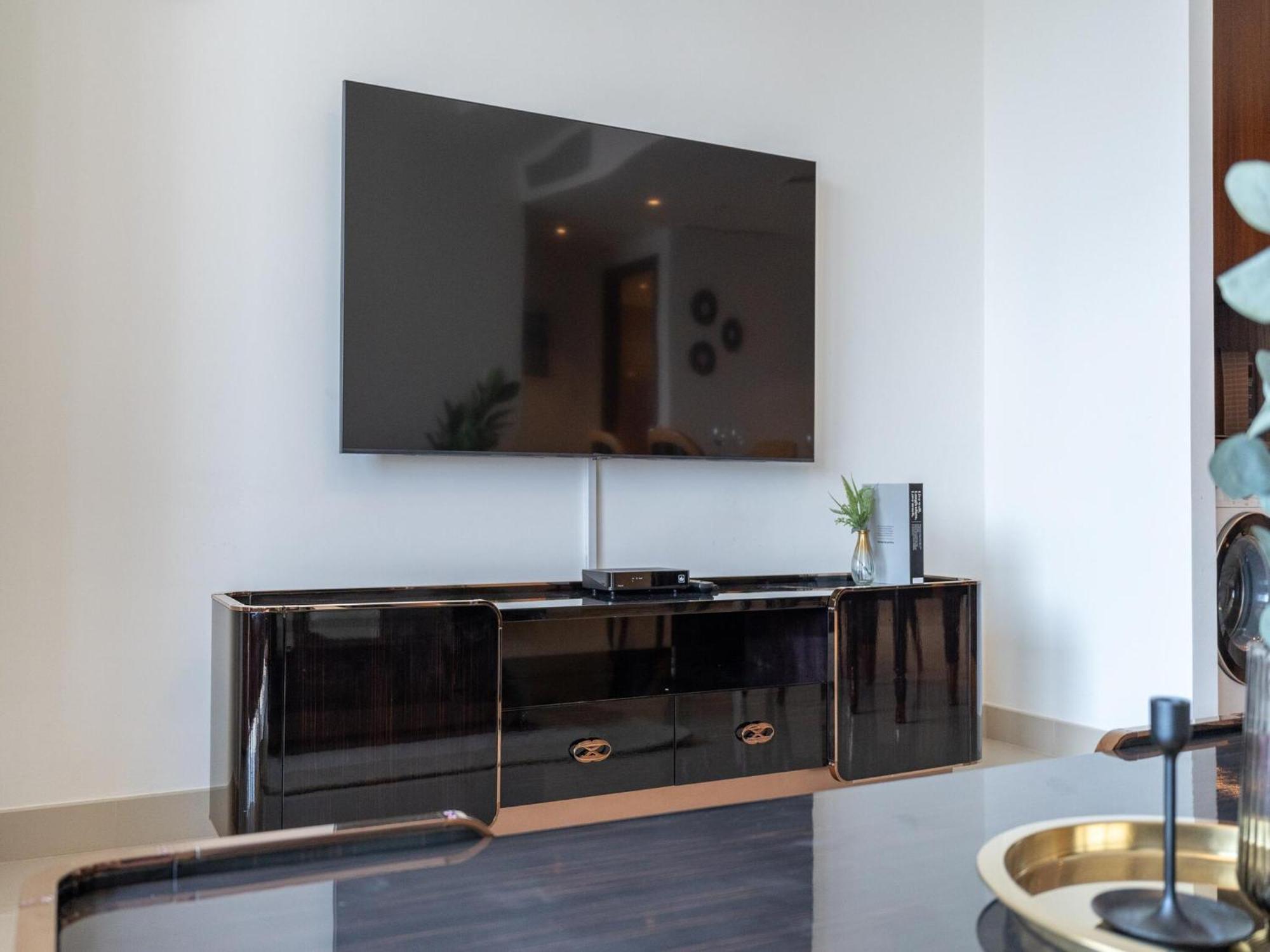 Luxurious Stylish Apartments Across Dubai Mall Burj Khalifa City Views מראה חיצוני תמונה