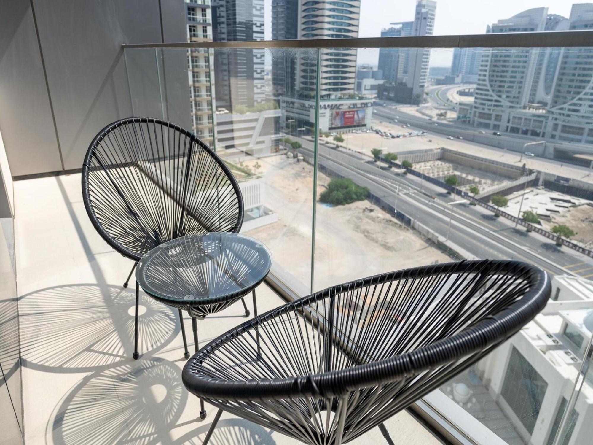 Luxurious Stylish Apartments Across Dubai Mall Burj Khalifa City Views מראה חיצוני תמונה